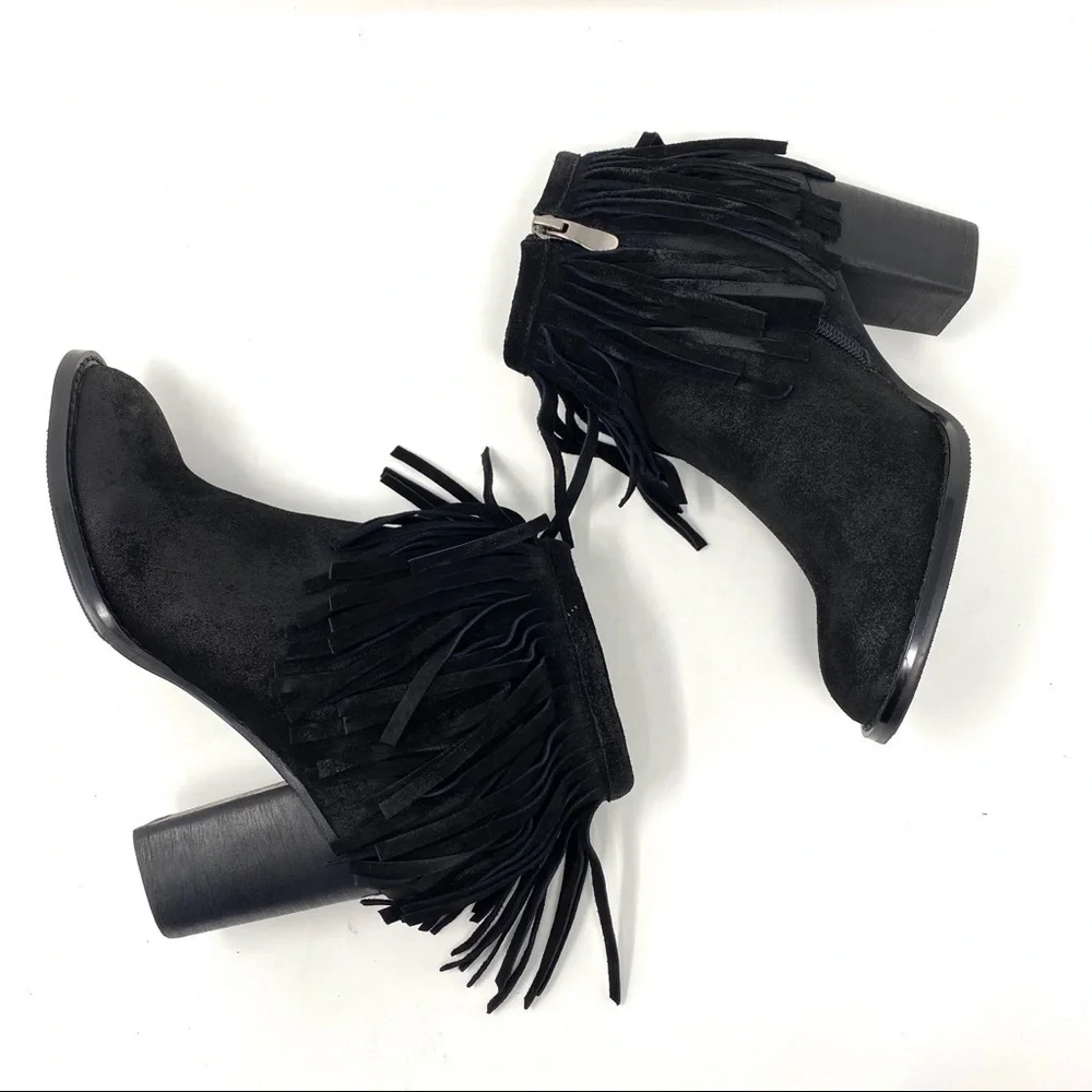 Azura Spring Step Bernat Black suede fringe boots